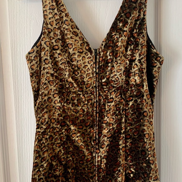 Vintage, velvety, leopard print dress 🐆 - Picture 4 of 6